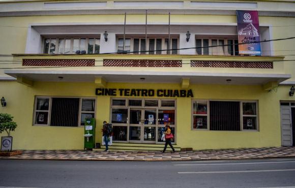 Cine Teatro Cuiabá abre edital de chamamento público para utilização dos espaços cênicos